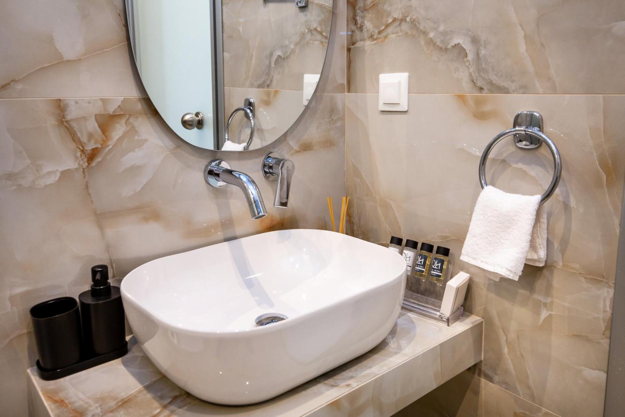Diamela Apartments يميناريا المظهر الخارجي الصورة