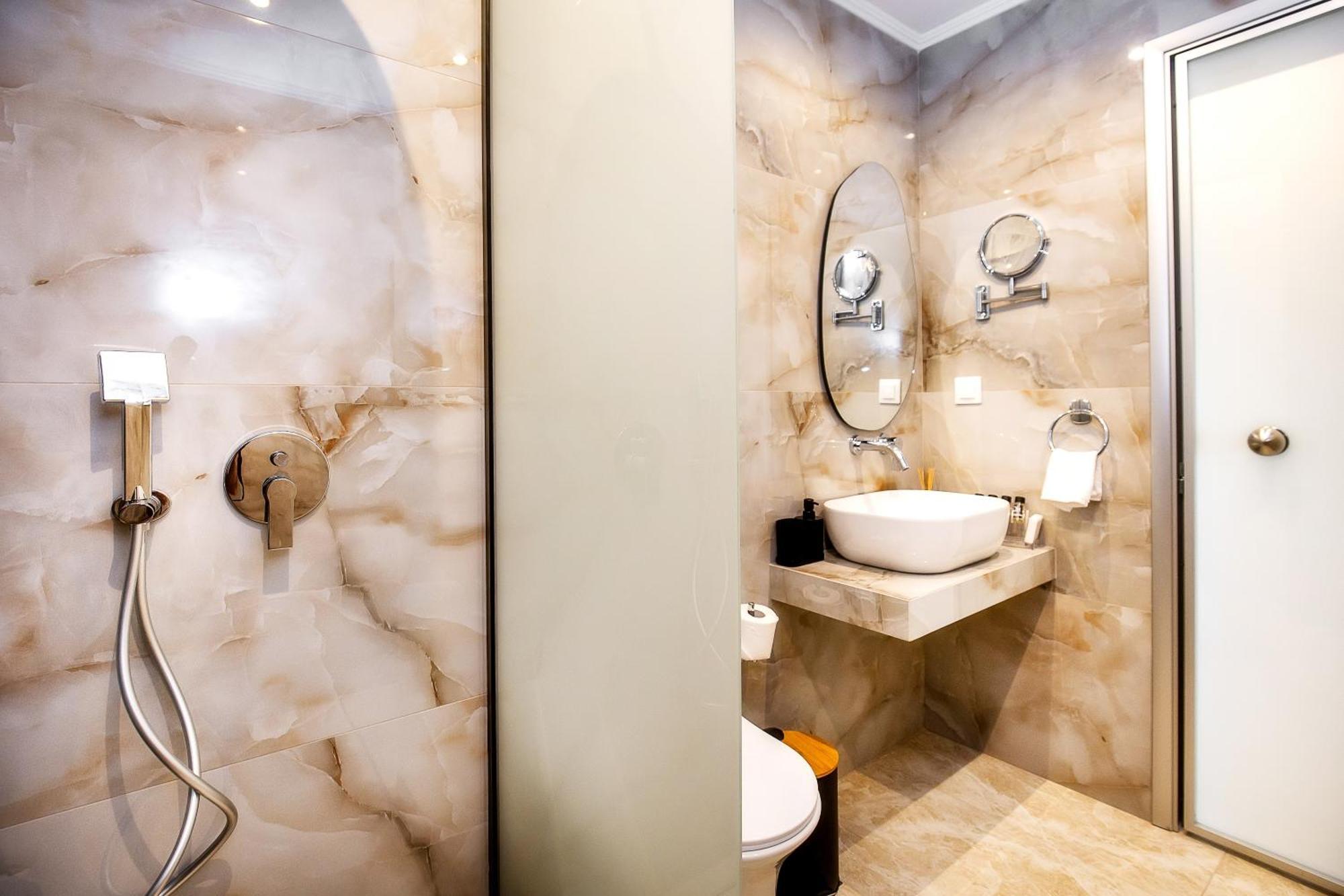 Diamela Apartments يميناريا المظهر الخارجي الصورة