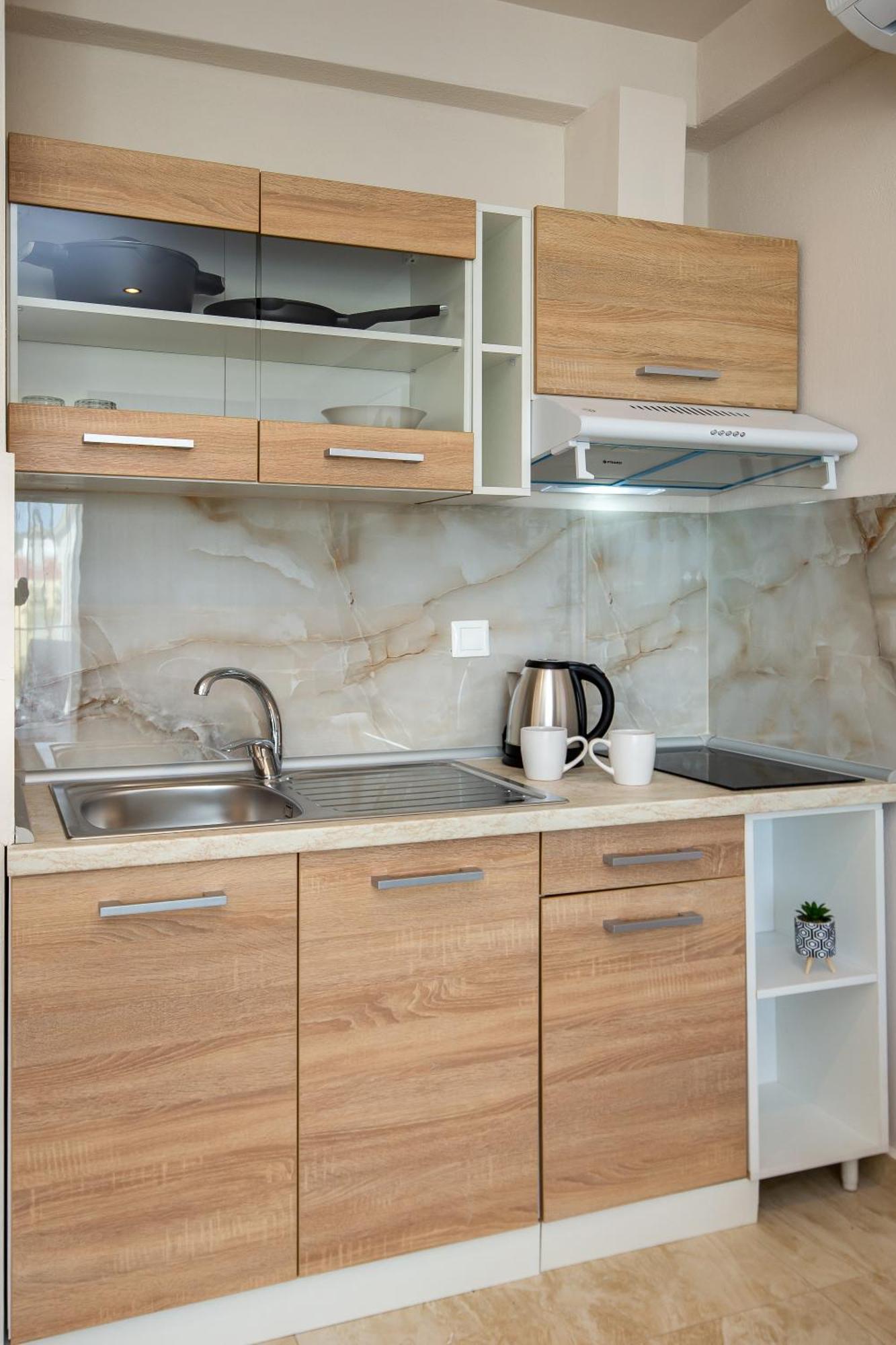 Diamela Apartments يميناريا المظهر الخارجي الصورة